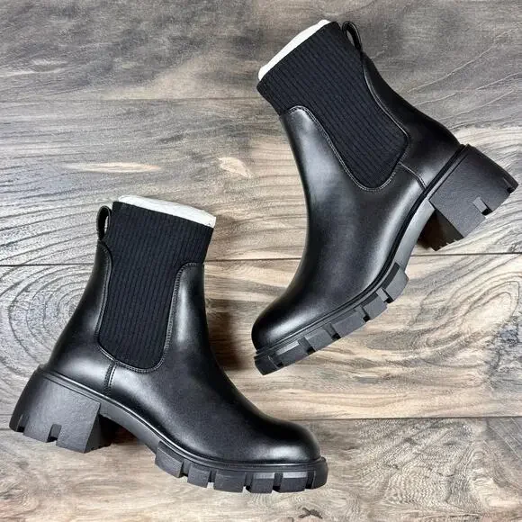 NEW Steve Madden 9.5M Hutch Stretch Lug Sole Chelsea Boots Black Faux Leather - Picture 2 of 10